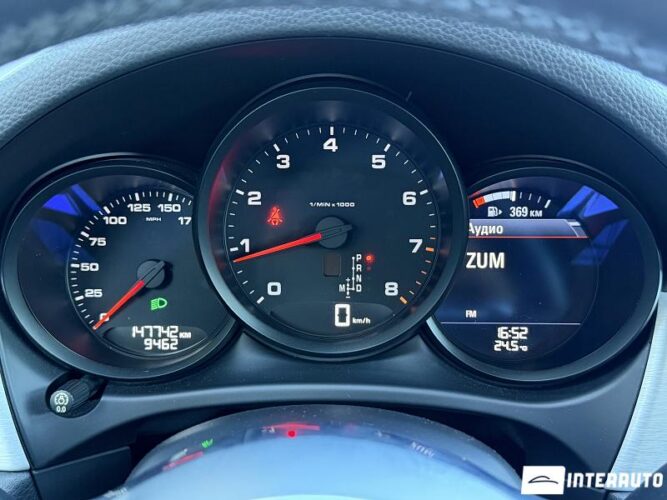 Porsche Macan 46 porsche Macan 2018
