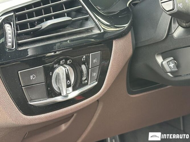 BMW 530e 44 bmw 530e 2017