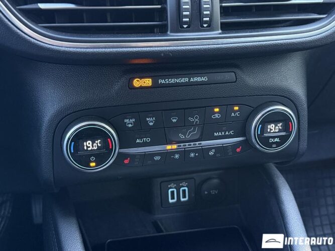 ford Kuga 2021