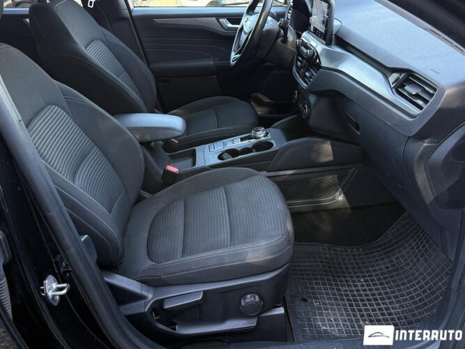 ford Kuga 2021