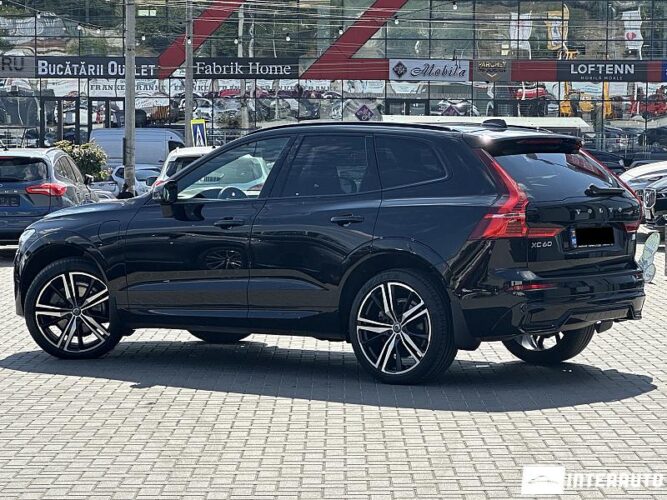volvo XC 60 2021
