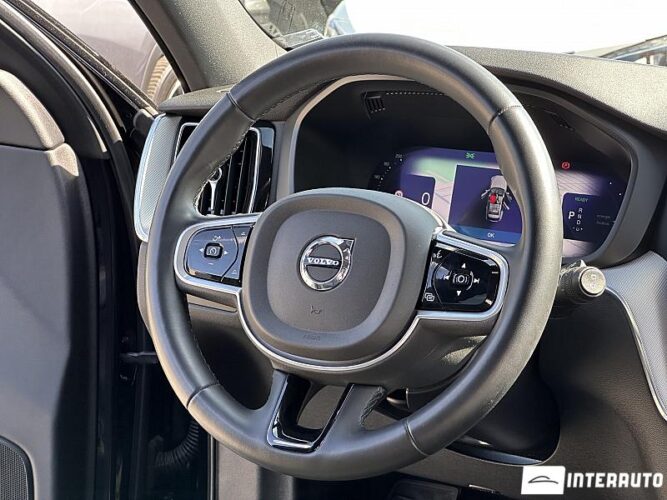 volvo XC 60 2021