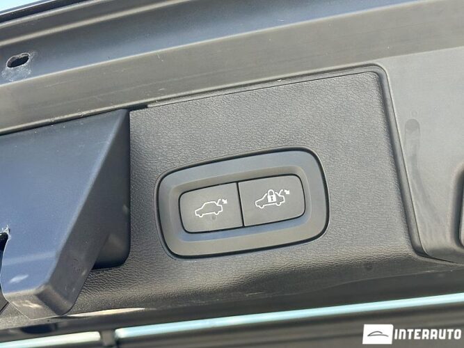 volvo XC 60 2021