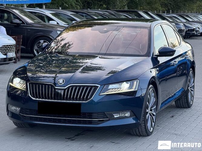 Skoda Superb 2019 doar la InterAuto