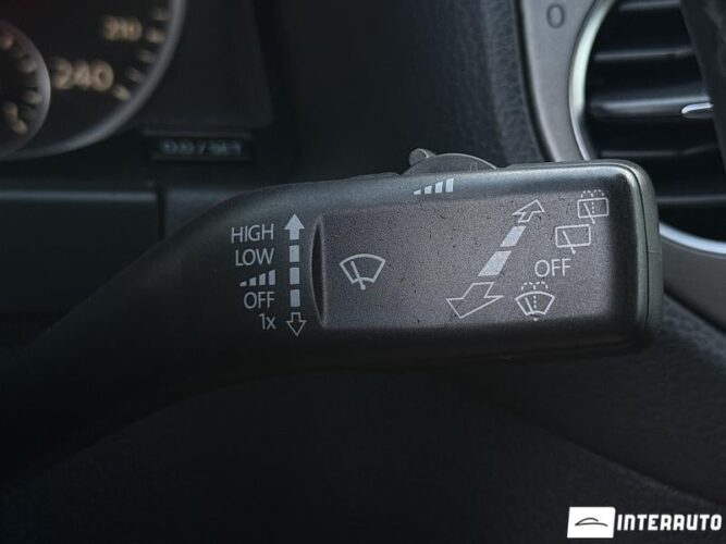 Volkswagen Tiguan 39 volkswagen Tiguan 2011