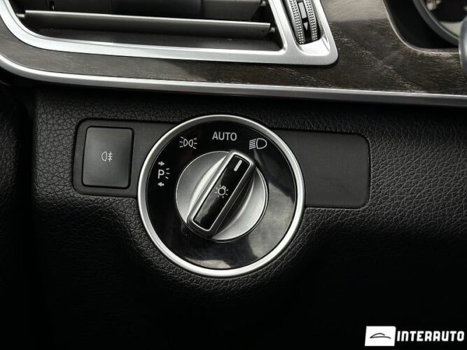 Mercedes E 200 43 mercedes E 200 2013