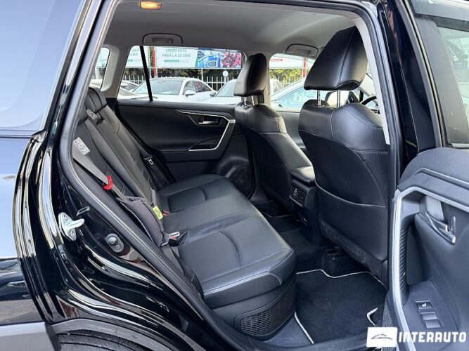 Toyota Rav-4 57 toyota Rav-4 2021