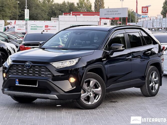 Toyota Rav-4 2021 doar la InterAuto