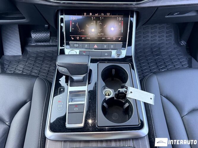 audi Q8 2018