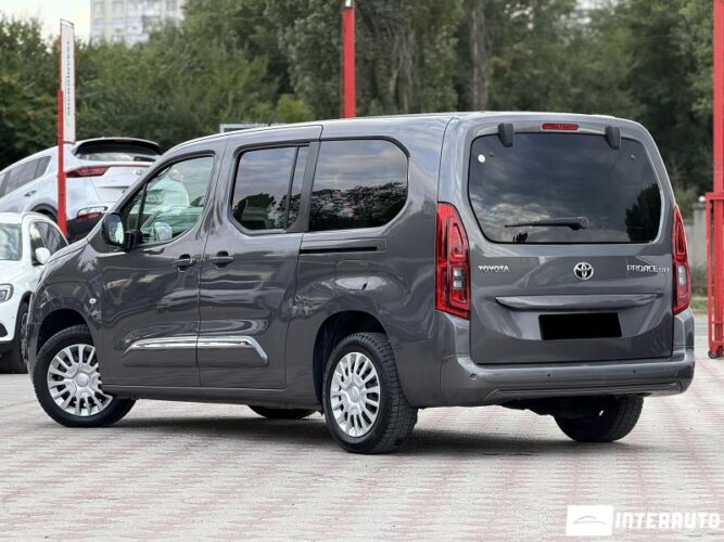 toyota Proace 2024