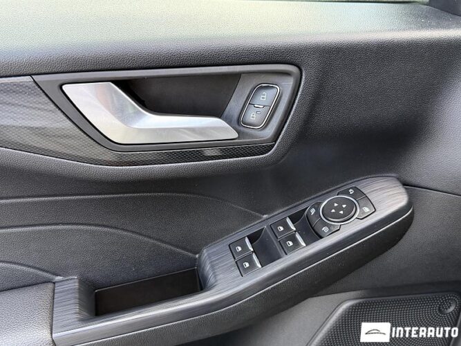 ford Kuga 2021