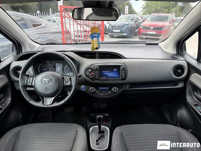 Toyota Yaris 32 toyota Yaris 2017