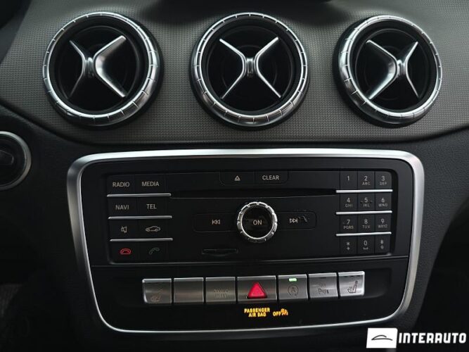 Mercedes CLA 180d 41 mercedes CLA 180d 2017