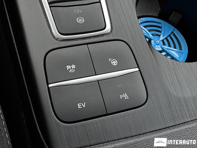 ford Kuga 2021