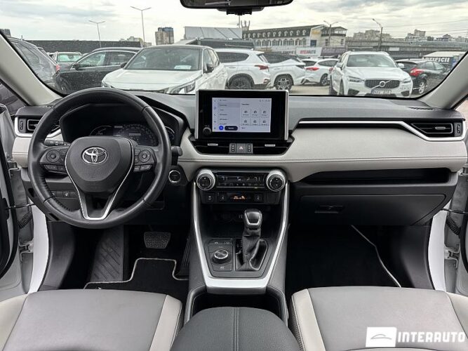toyota Rav-4 2024