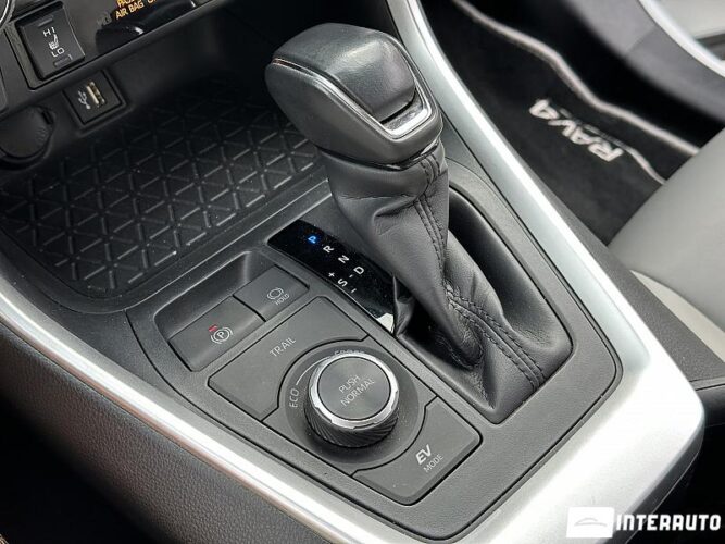 toyota Rav-4 2024