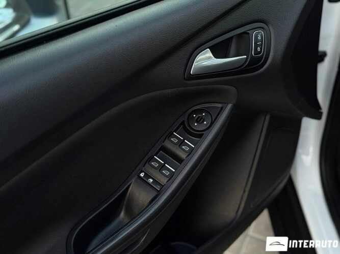 ford Focus 2016