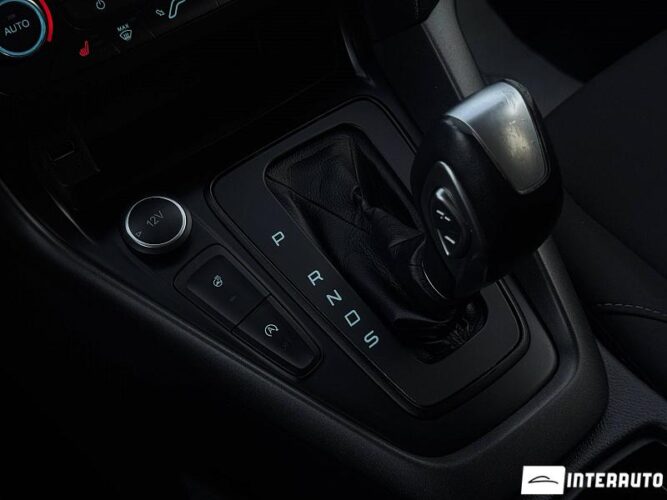 ford Focus 2016