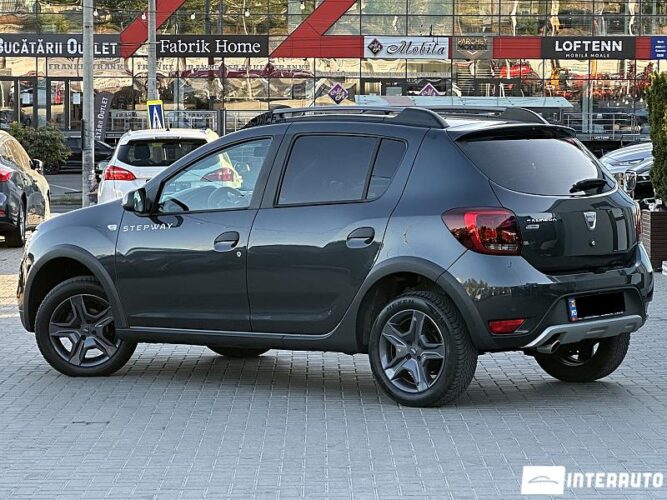Dacia Sandero Stepway 34 dacia Sandero Stepway 2017