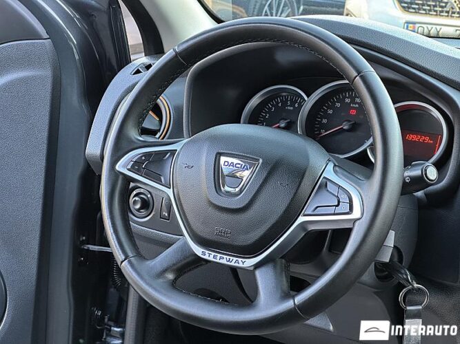 Dacia Sandero Stepway 37 dacia Sandero Stepway 2017