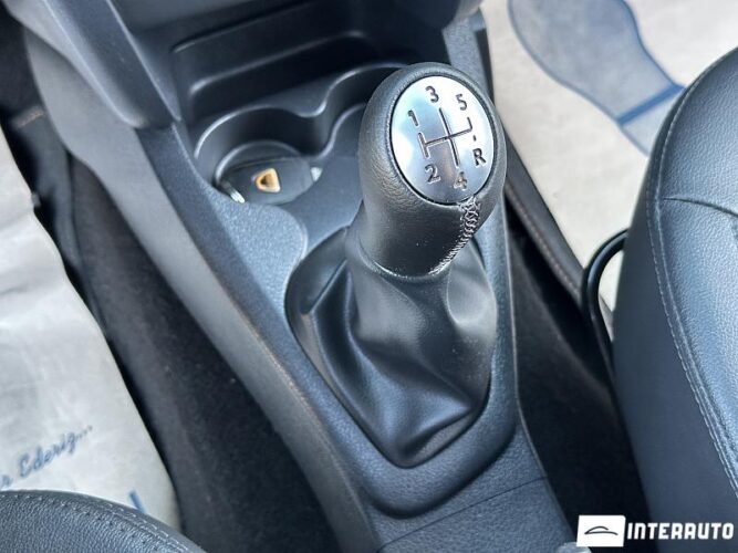 Dacia Sandero Stepway 41 dacia Sandero Stepway 2017