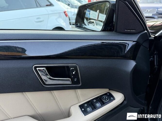 Mercedes E 220 43 mercedes E 220 2010