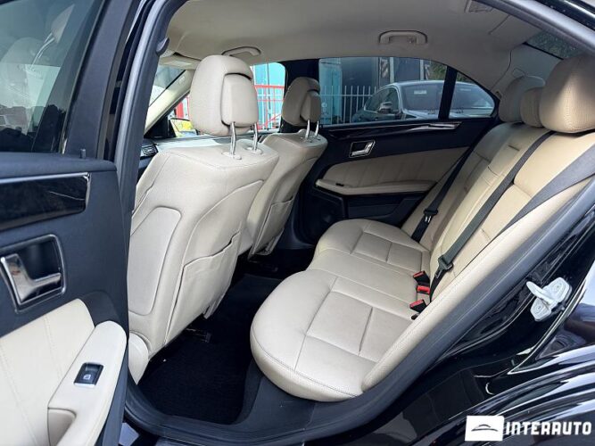 Mercedes E 220 35 mercedes E 220 2010