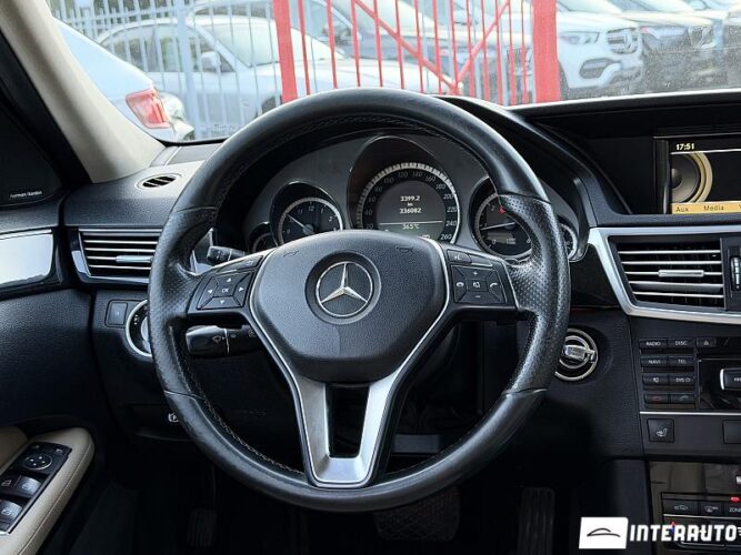 Mercedes E 220 39 mercedes E 220 2010