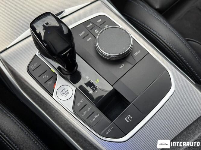 bmw 320 2019