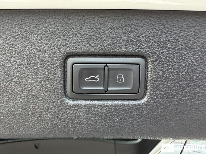 Audi Q7 57 audi Q7 2017