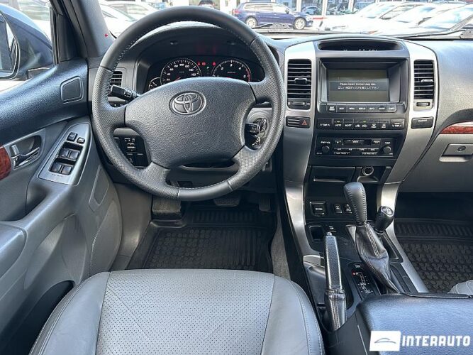 toyota Land Cruiser Prado 2004
