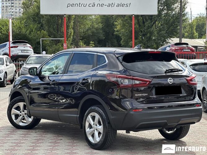 nissan Qashqai 2020