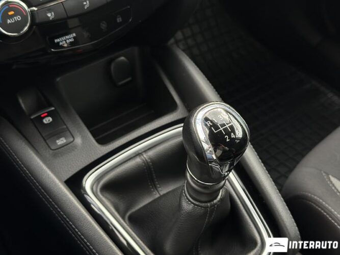 nissan Qashqai 2020