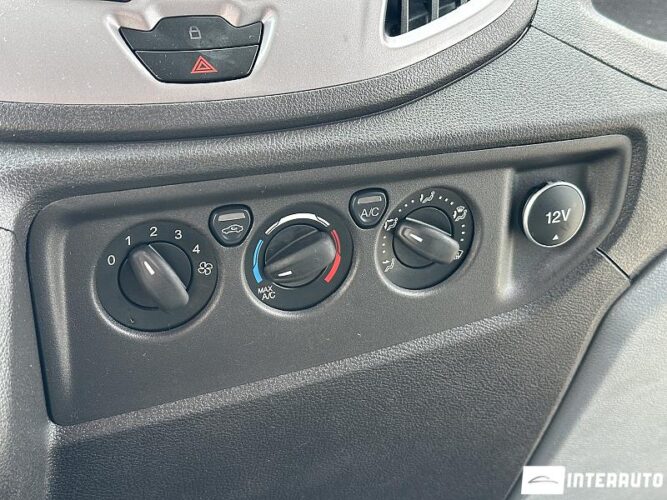 ford Transit 2018