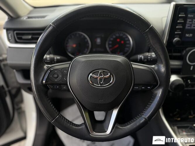toyota Rav-4 2020