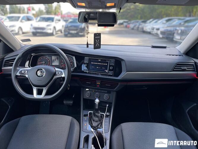 Volkswagen Jetta 38 volkswagen Jetta 2020