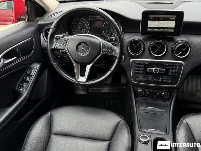 mercedes A 200 2015