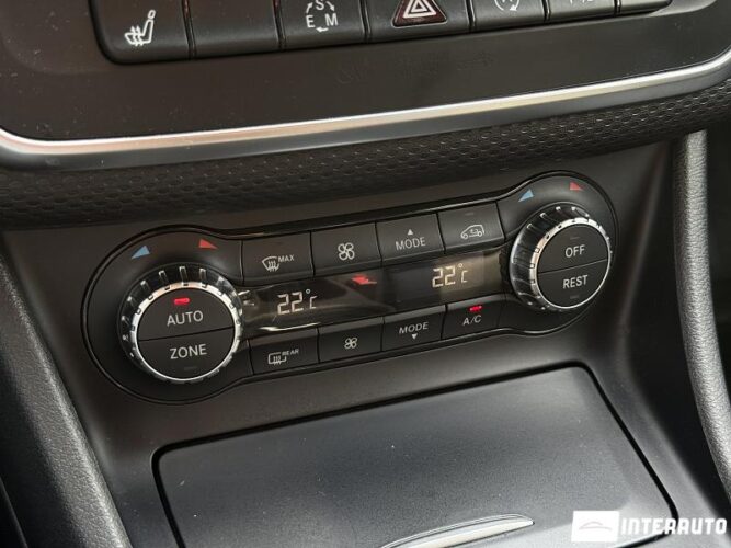 mercedes A 200 2015