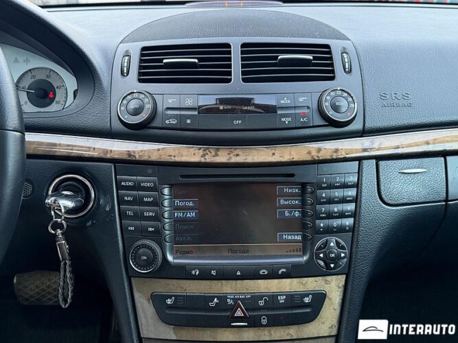 Mercedes E 220 2008 doar la InterAuto