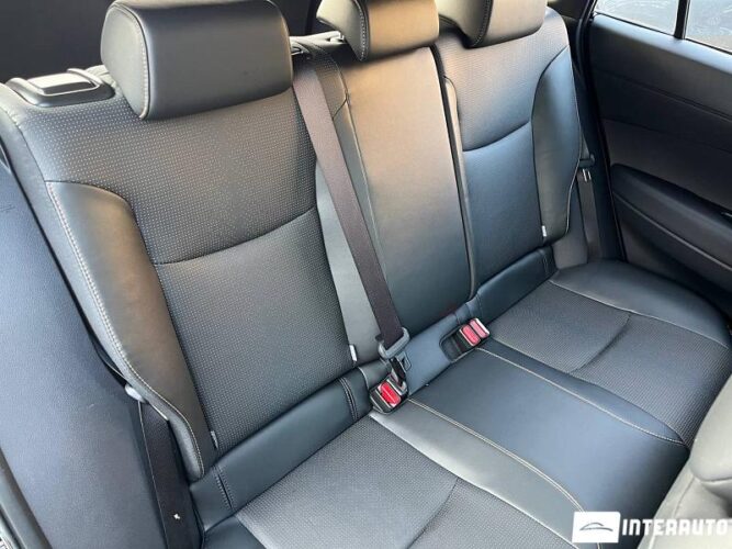 Toyota Corolla Cross 43 toyota Corolla Cross 2026