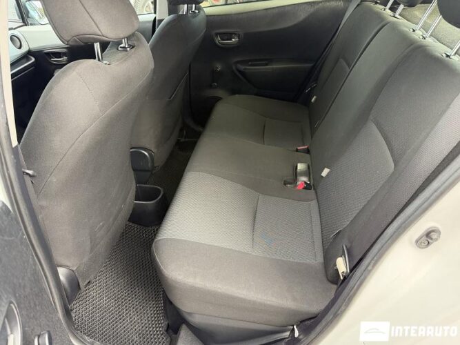 Toyota Yaris 43 toyota Yaris 2013