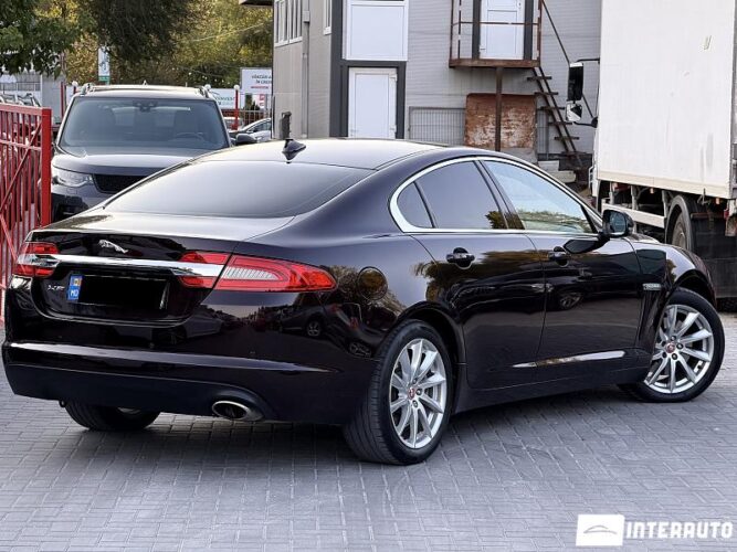 Jaguar XF 35 jaguar XF 2013