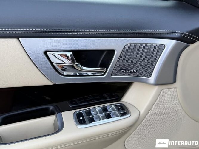 Jaguar XF 45 jaguar XF 2013