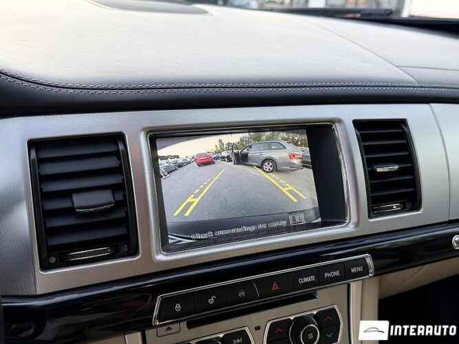 Jaguar XF 42 jaguar XF 2013