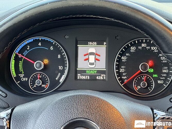 Volkswagen Jetta 37 volkswagen Jetta 2013