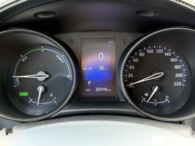 Toyota C-HR 39 toyota C-HR 2017