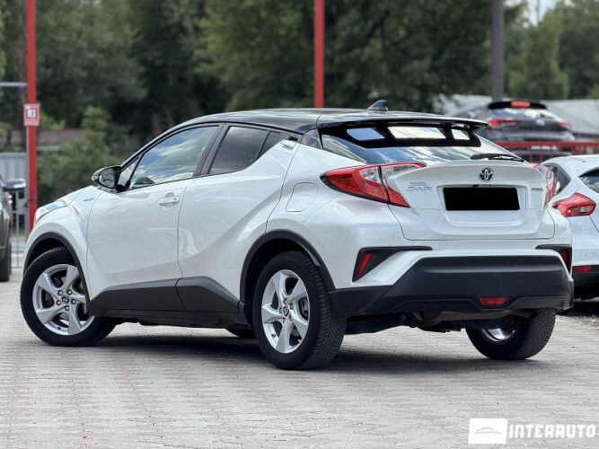 Toyota C-HR 31 toyota C-HR 2017