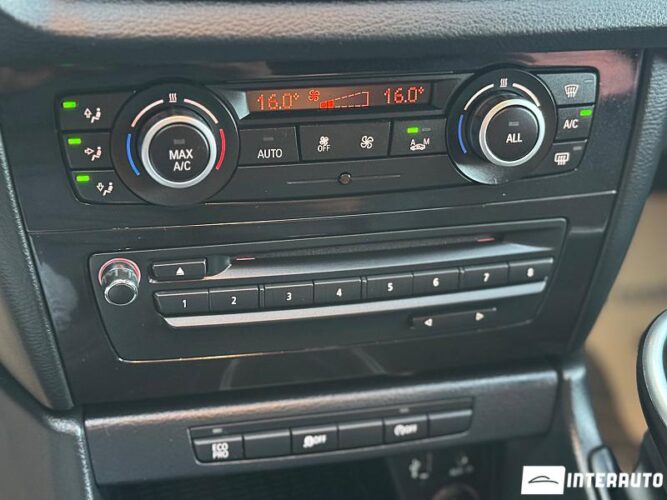 bmw X1 2.0D 2013