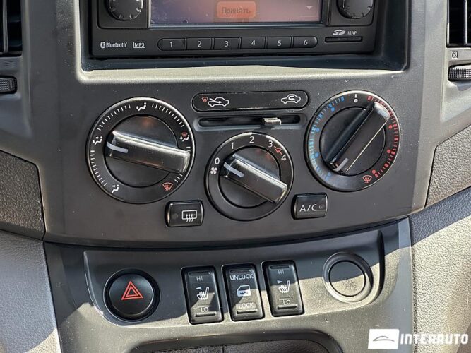 nissan NV200 2011