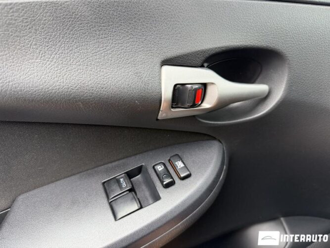 Toyota Corolla 35 toyota Corolla 2013